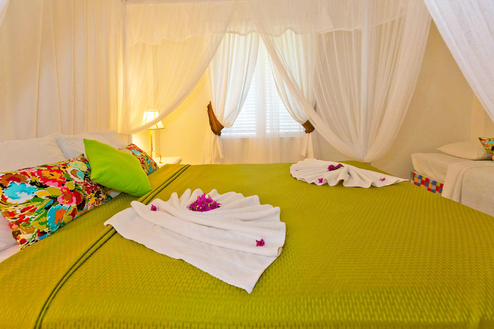 Hibiscus Heights Hotel Black Rock Екстериор снимка